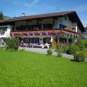 Herzoghaeusel Guest house Bischofswiesen